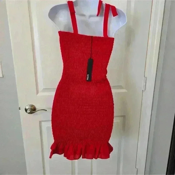 Krisa Smocked Tank Mini Dress NWT Red XS - Picture 12 of 13